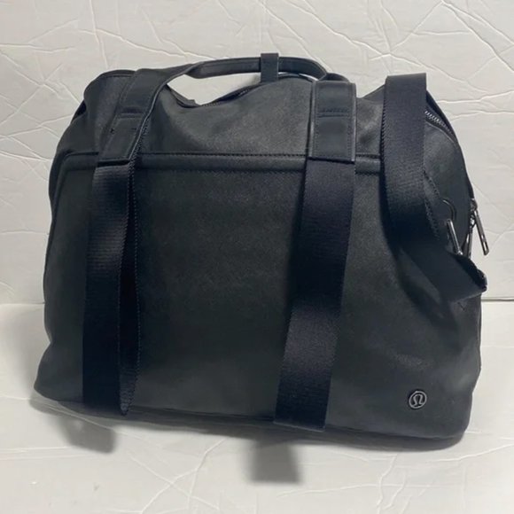 lululemon athletica Handbags - Lululemon Black Gym/Work Tote (Yin Time Bag)